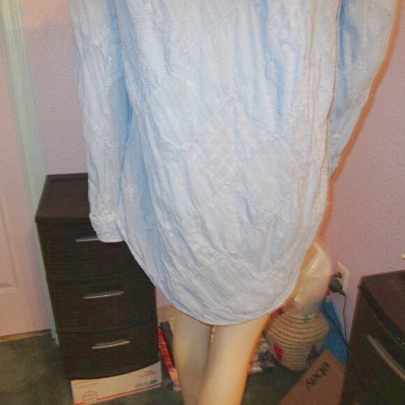 Sundance Simply Shannon Henley Top Size M Patchwork Embroidered Pintuck Boho - Picture 11 of 12